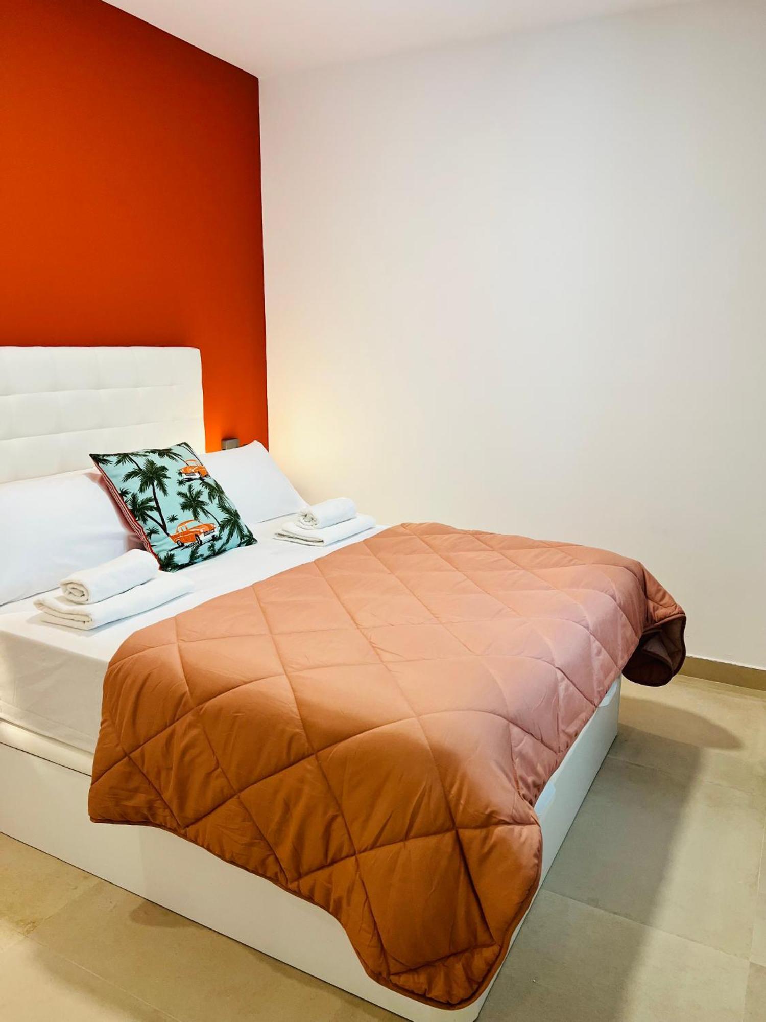 Bnbook Medea Apartments 2 Fuengirola Bagian luar foto