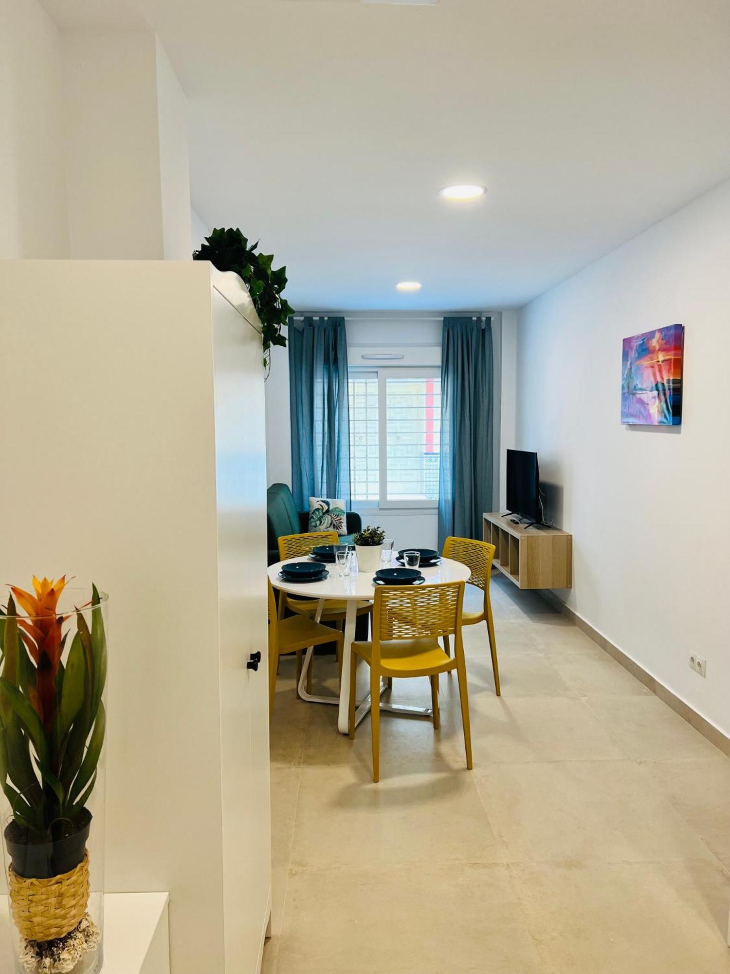Bnbook Medea Apartments 2 Fuengirola Bagian luar foto