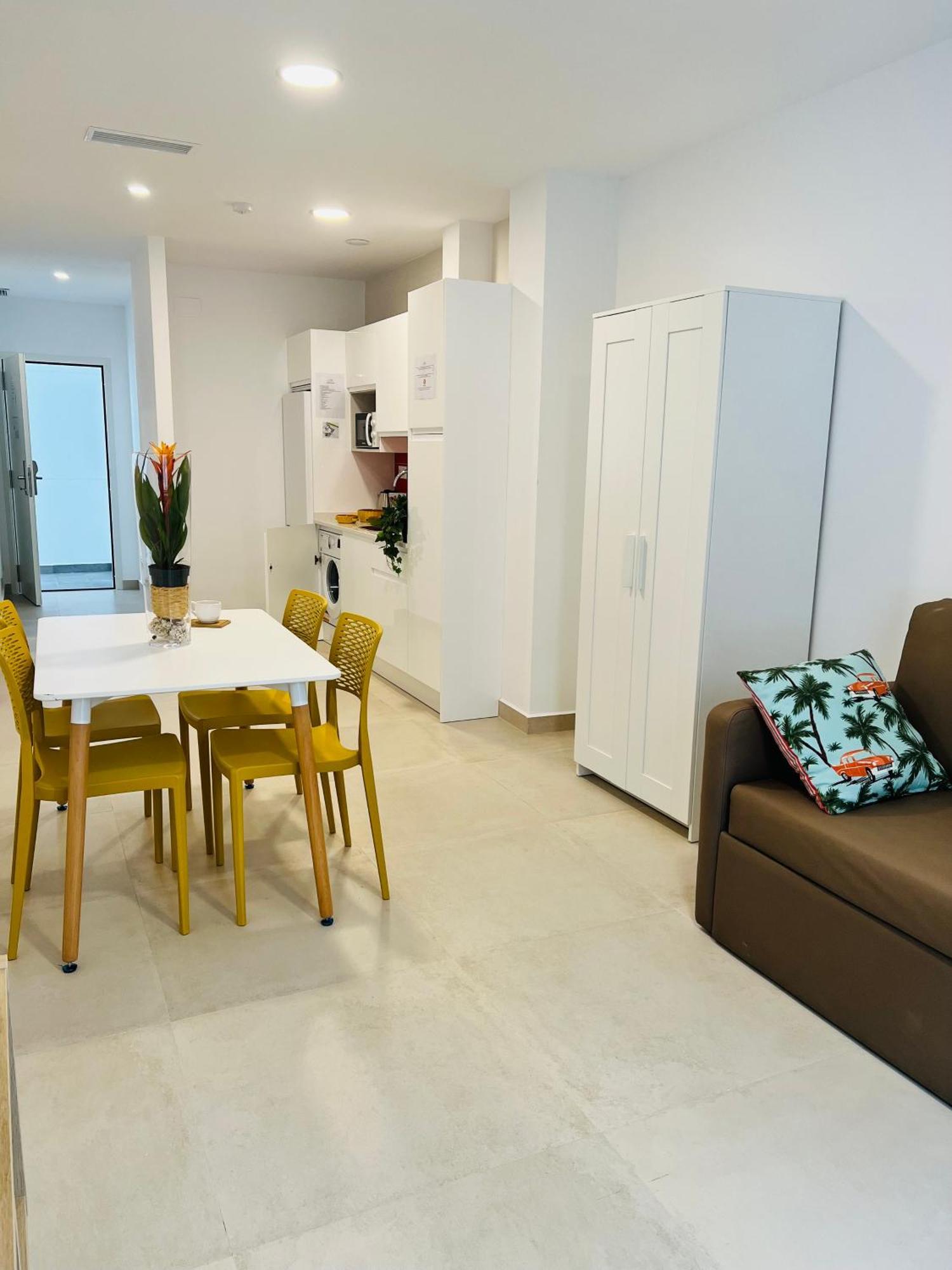 Bnbook Medea Apartments 2 Fuengirola Bagian luar foto