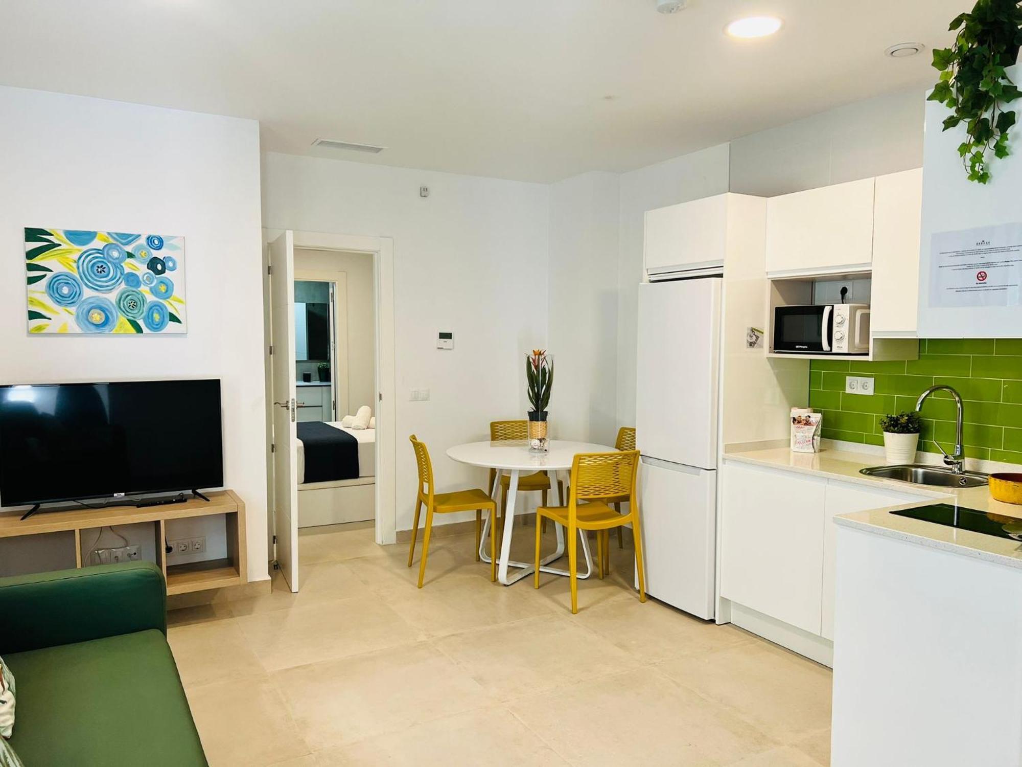 Bnbook Medea Apartments 2 Fuengirola Bagian luar foto